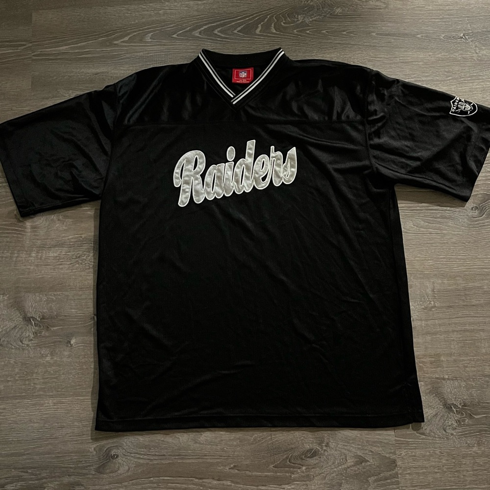 Vintage Raiders Tee